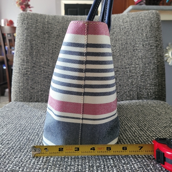 Dooney Tote - Picture 4 of 7